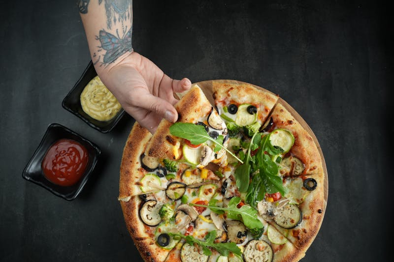 Ranch pizza special with drizzle and toppings